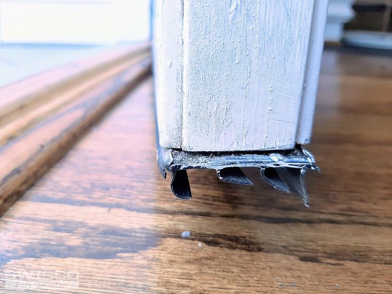 Exterior under door seal snap in style