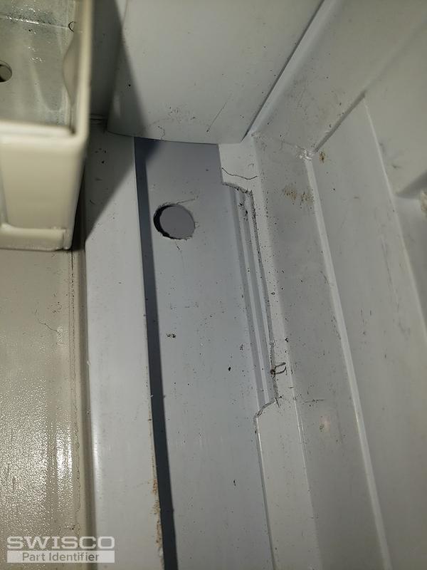 attachment slot for top of balance
