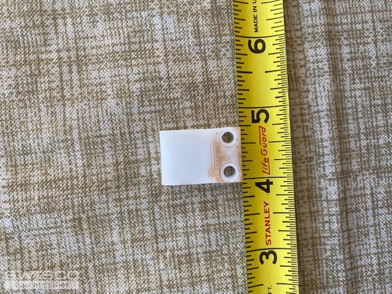 Crest line casement window tie bar guide for lock mechanism