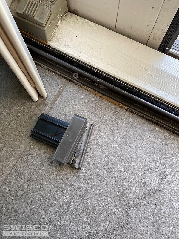 Pella Roll Screen head & sill plug