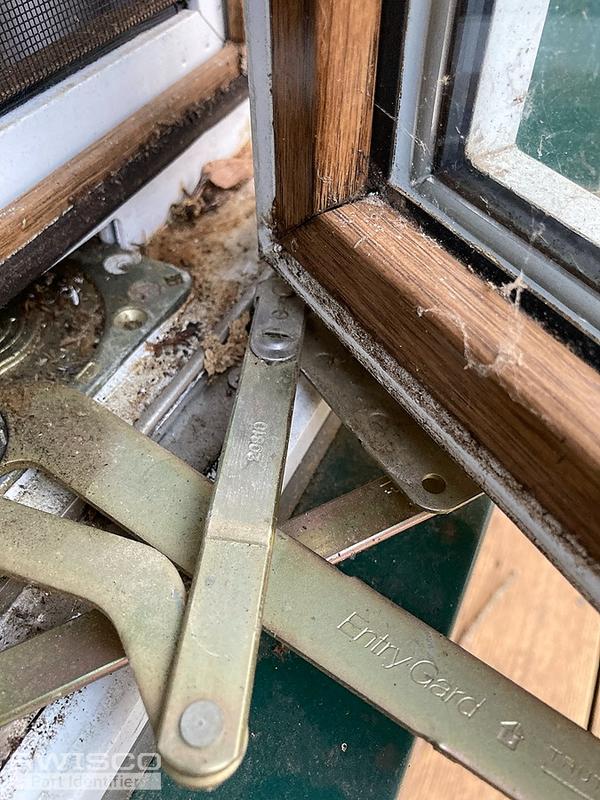 window hardware with pin and mechanism