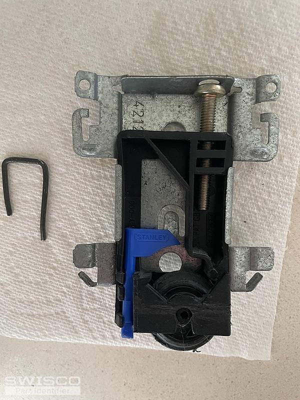 pic of mirror wardrobe door roller assembly