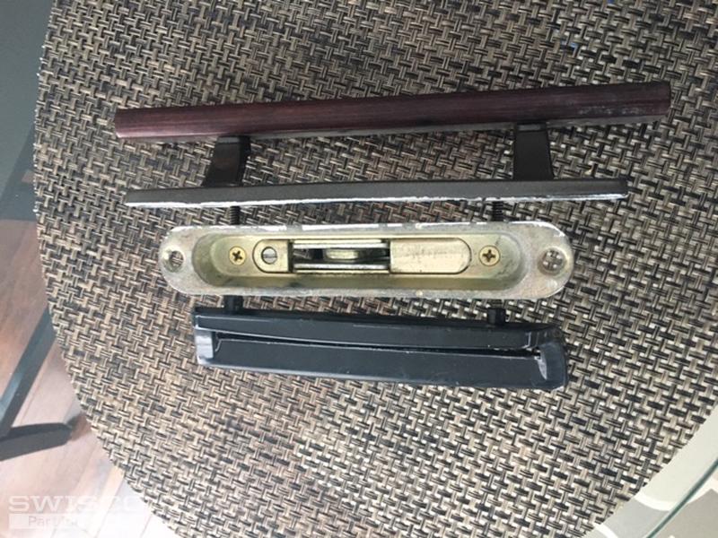 Sliding Door Latch 1