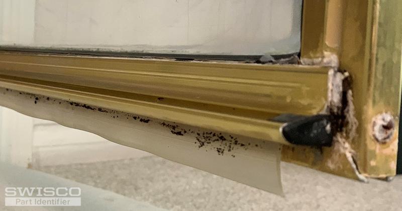 Shwr Door Drip Rail with sweep 