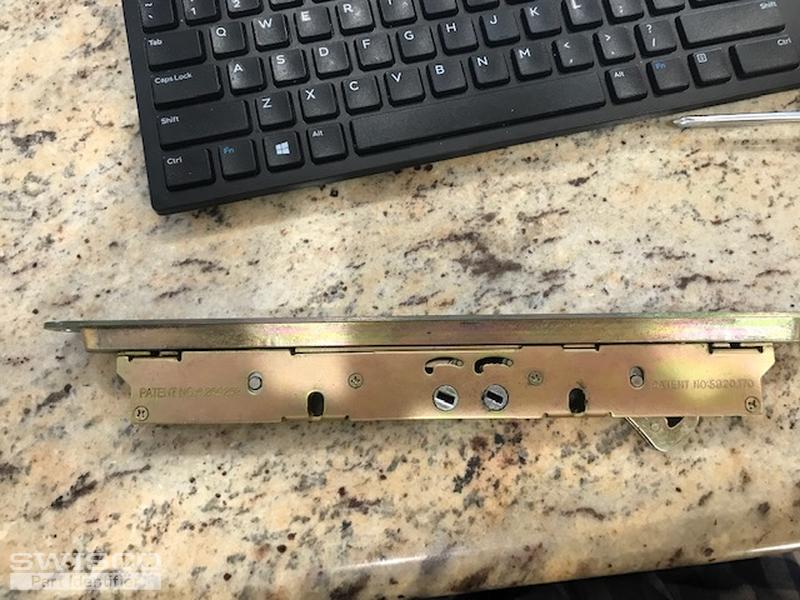 Sliding door inside lock