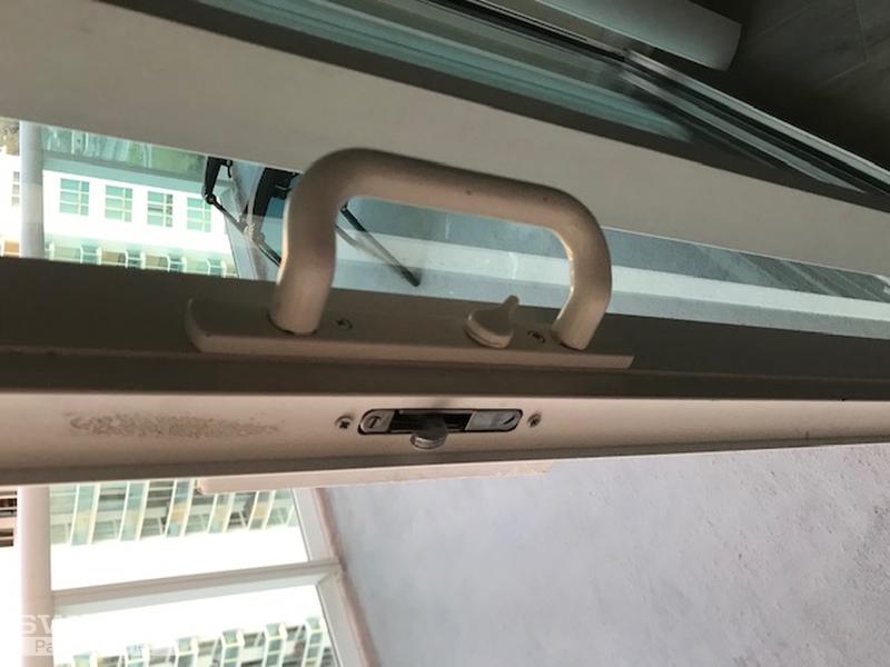 djl door 01