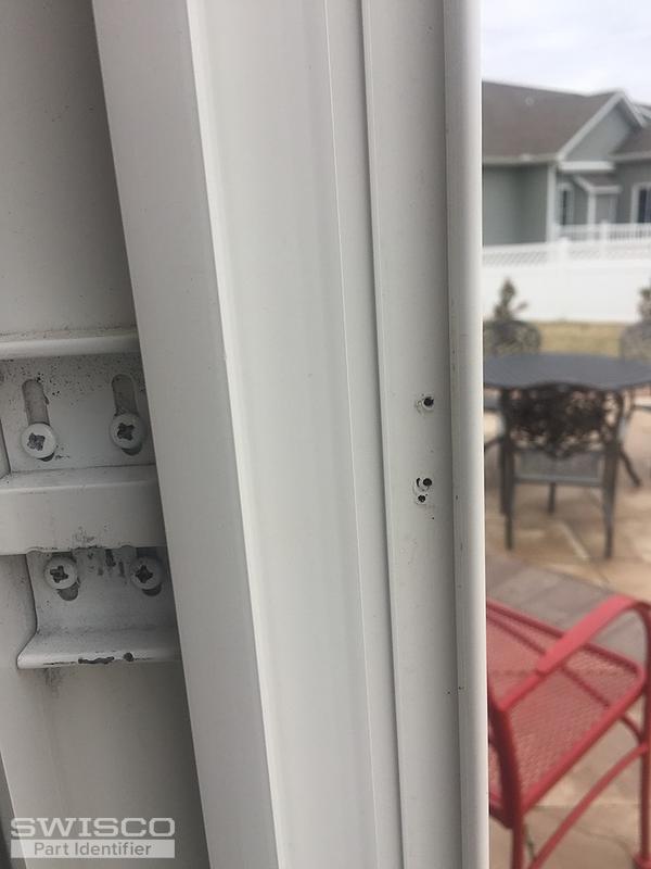 Sliding patio screen door latch