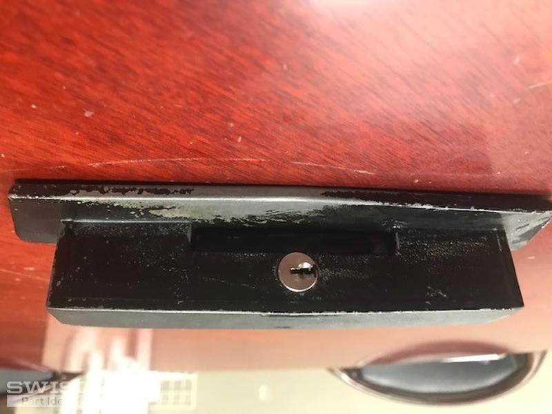 Arcadia Door pull 1
