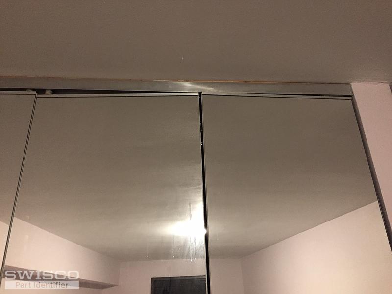BifoldDoor