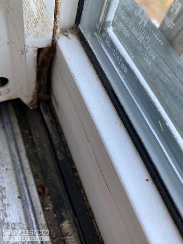 Kitchen slider gap - bottom