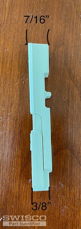Tilt latch side