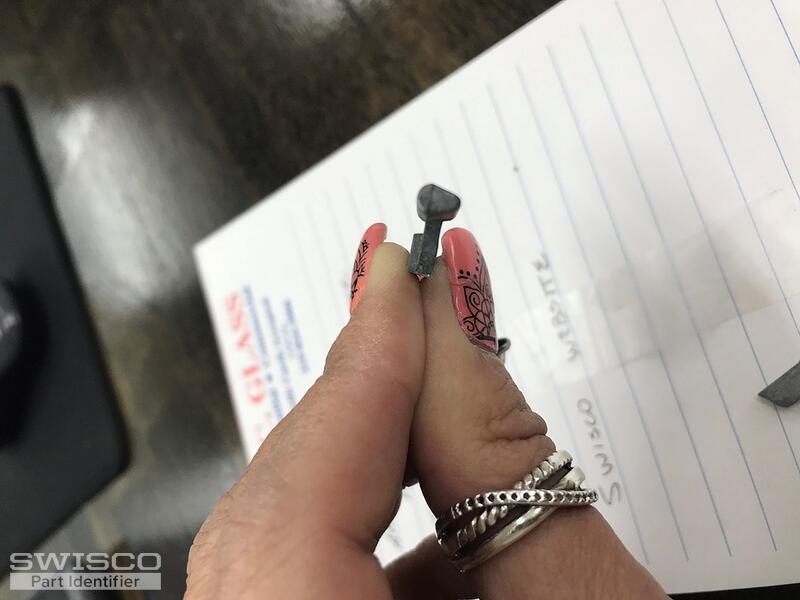 Corner clip 1