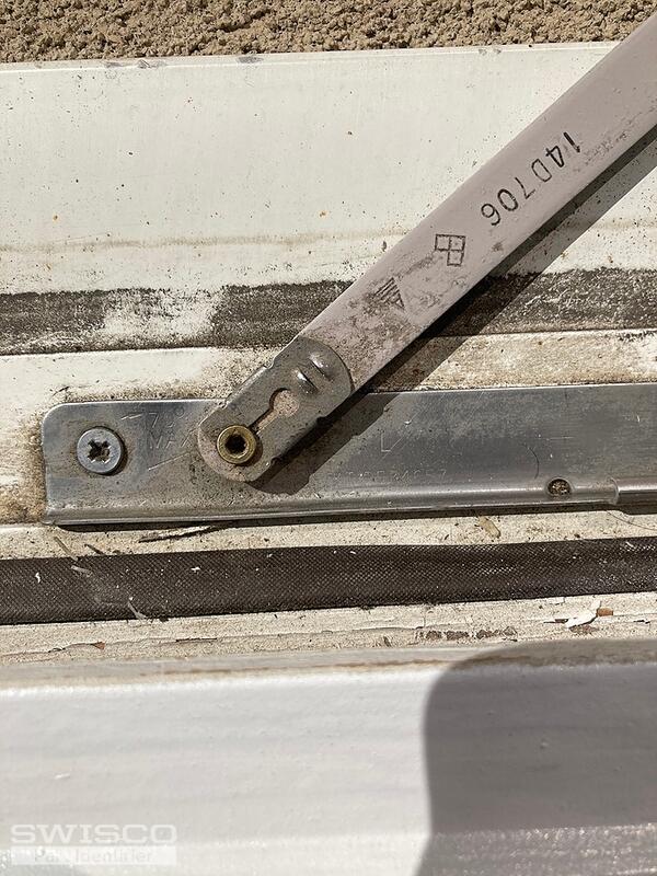 Casement window hinge replacement