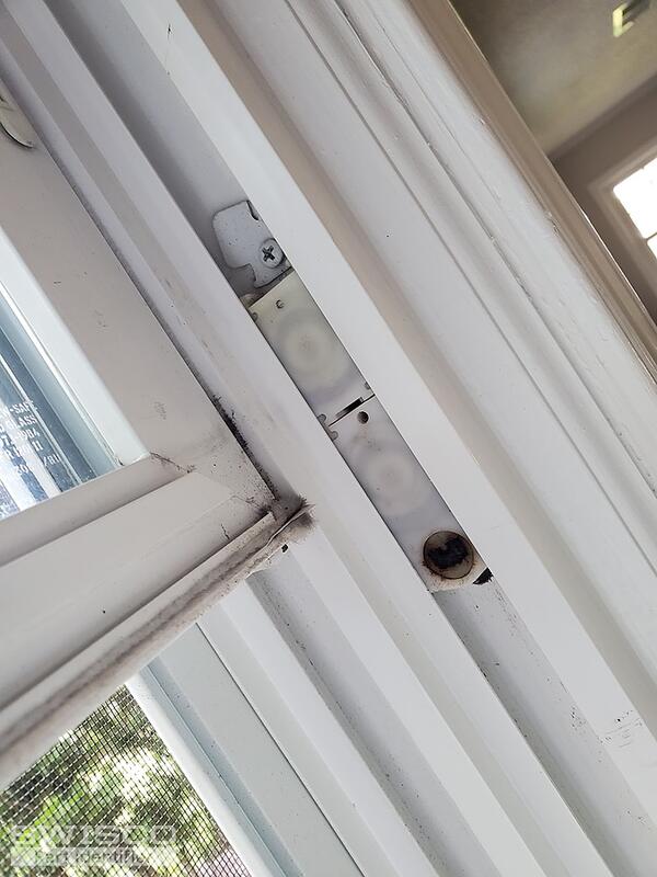 Window Pivot shoe