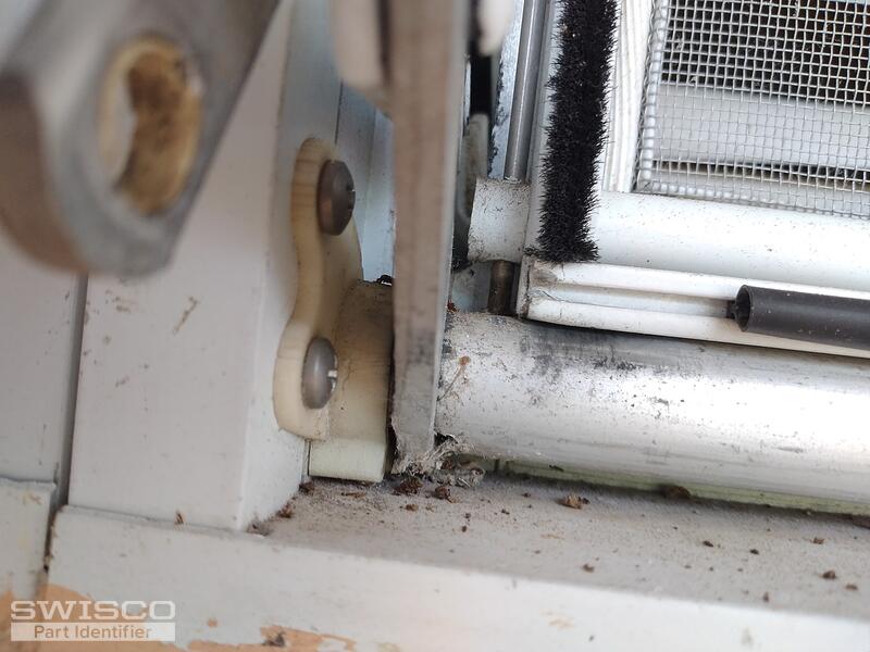 Jalousie window bearing left