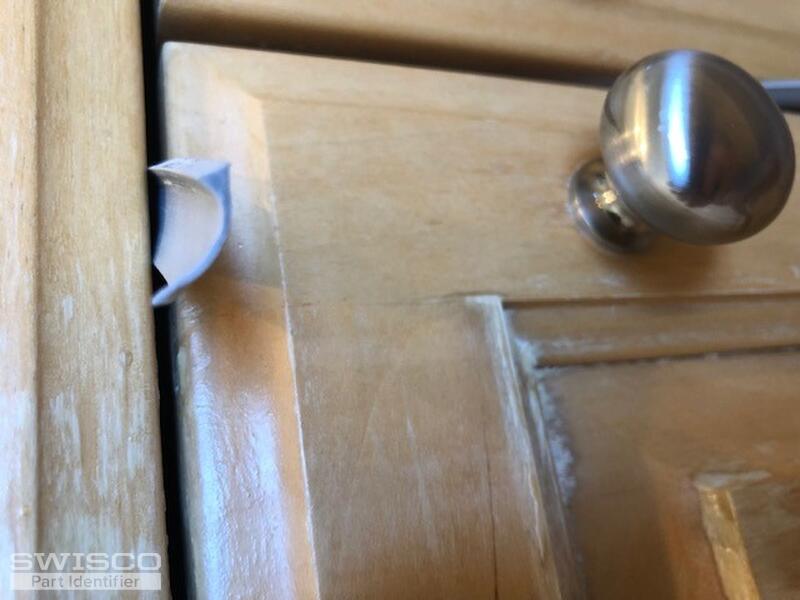 Shower door side seal