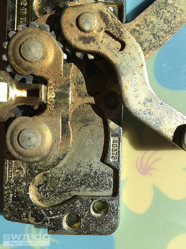 Closeup of crank mechanism 1 IMG_1841