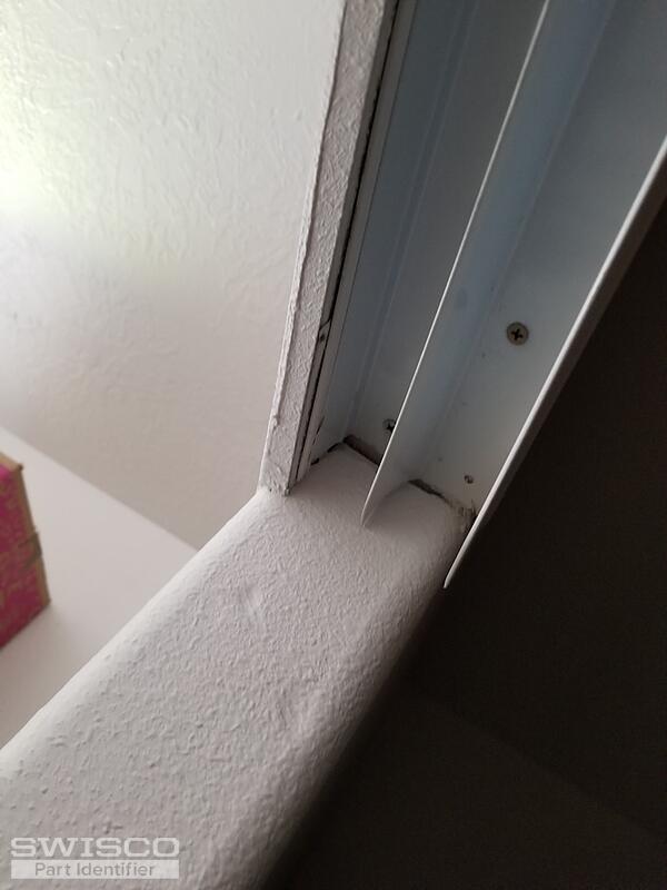 Mirrordoor ceiling track