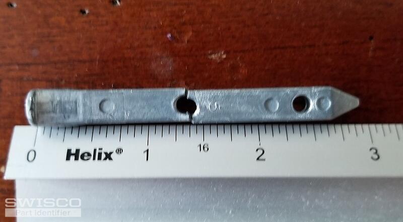 Window pivot bar