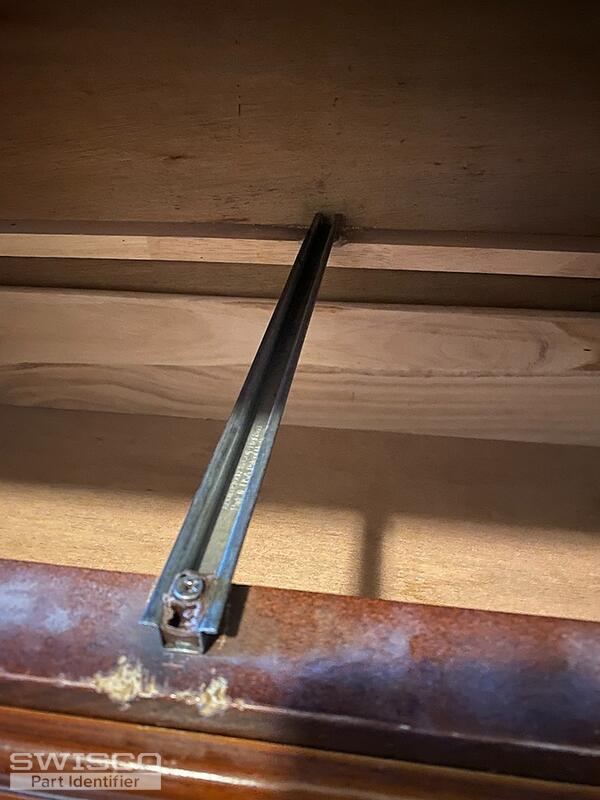 Center Bottom bracket of Dresser