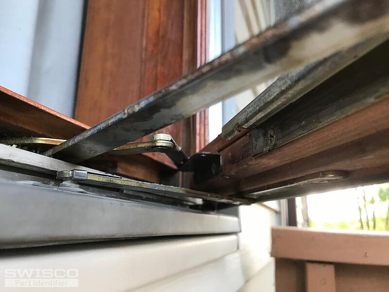 Window Opens to the Left (Bottom Bracket Unit) 