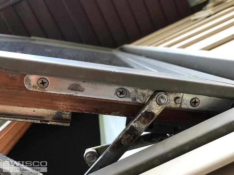 Window Opens to the Left (Bottom Bracket) 