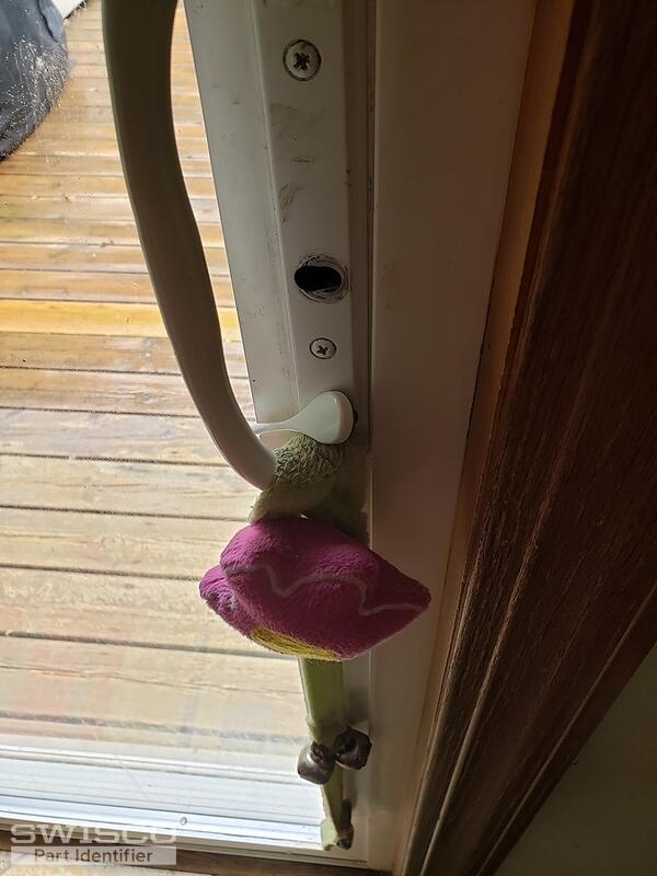BROKEN DOOR LATCH