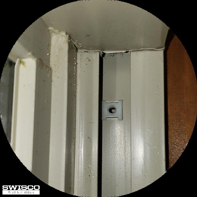 Plastic_clip_mounted.jpg