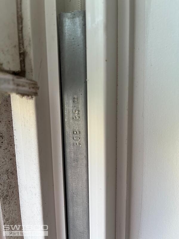 607 window