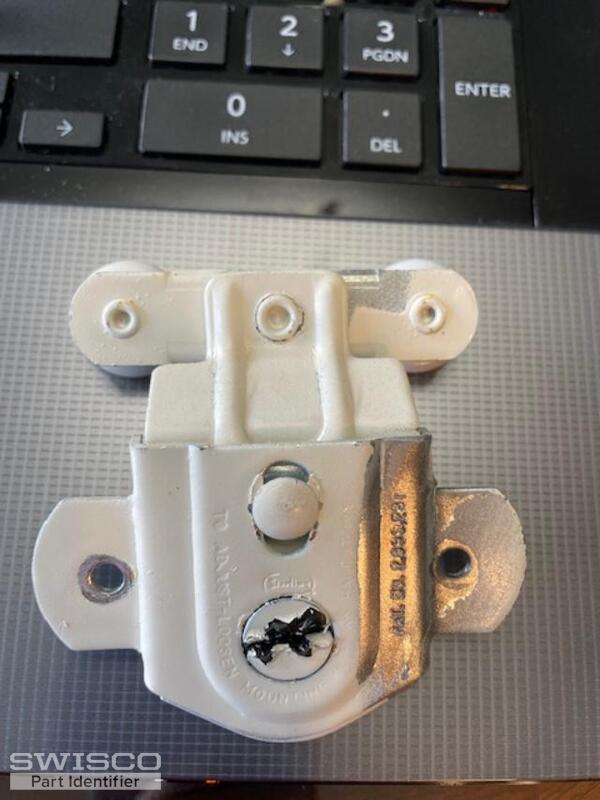 closet hardware 1