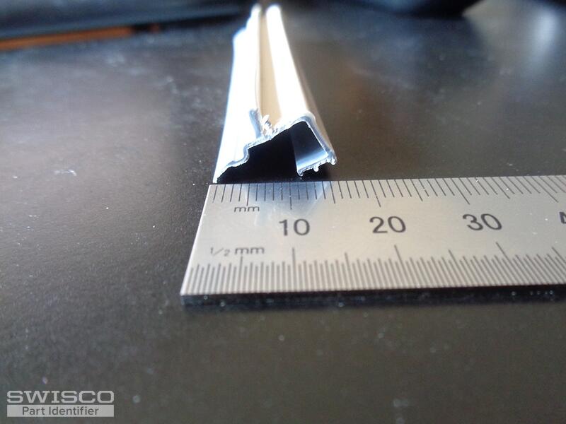 Retainer strip