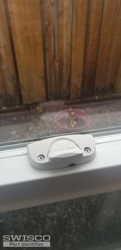 Jeldwen Shela auto lock 