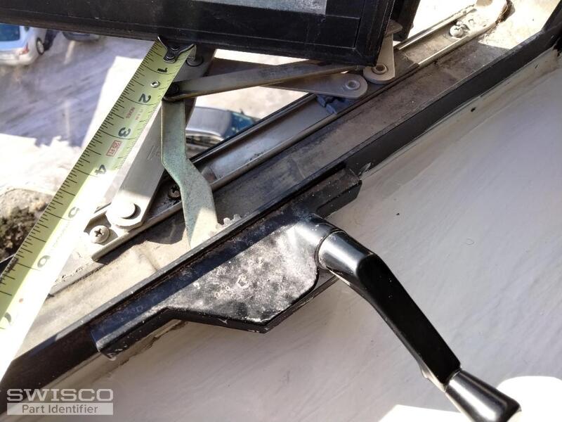 Four bar hinge