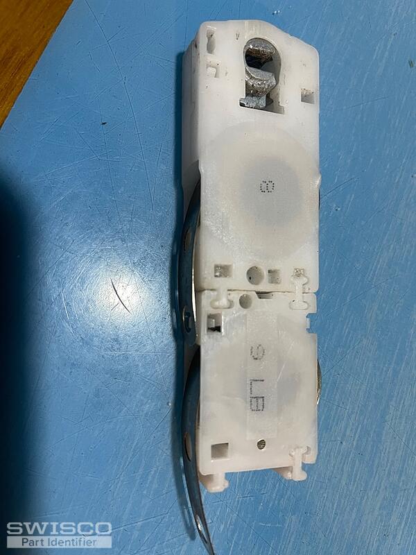 52EA2D36-AB01-4CCC-9A93-2306ABA458DD