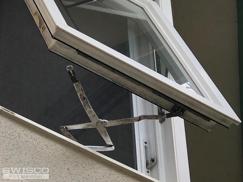 Photo from outside showing missing pin at end of a