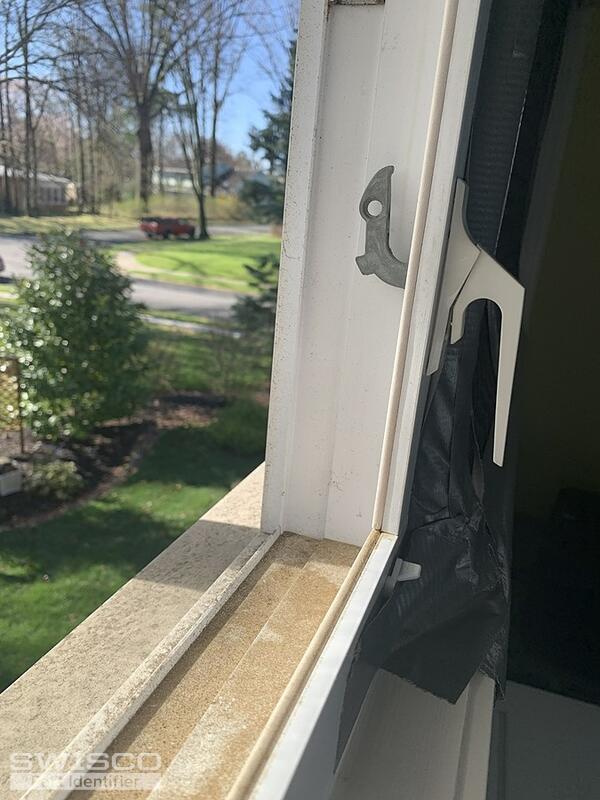Locking handle