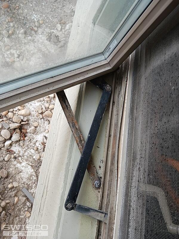 Peachtree casement window bottom hinge