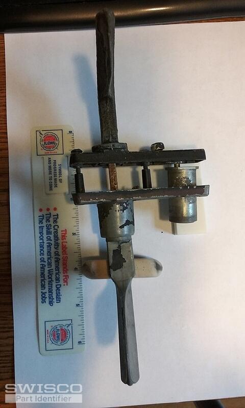2022-04-18 Rear Porch Storm Door Handle