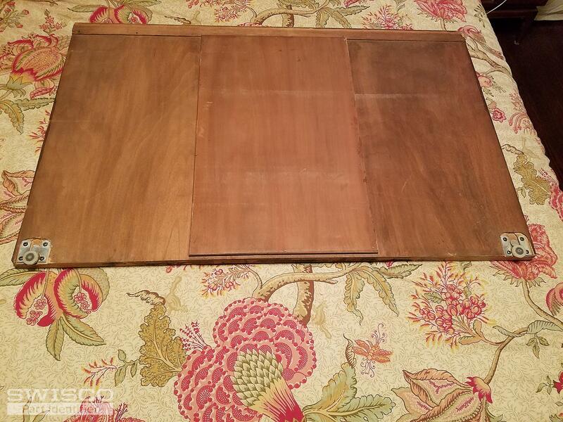 dresser door complete w wheels