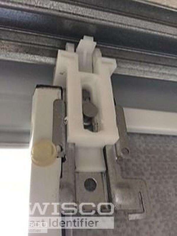 tilton-closet-upper