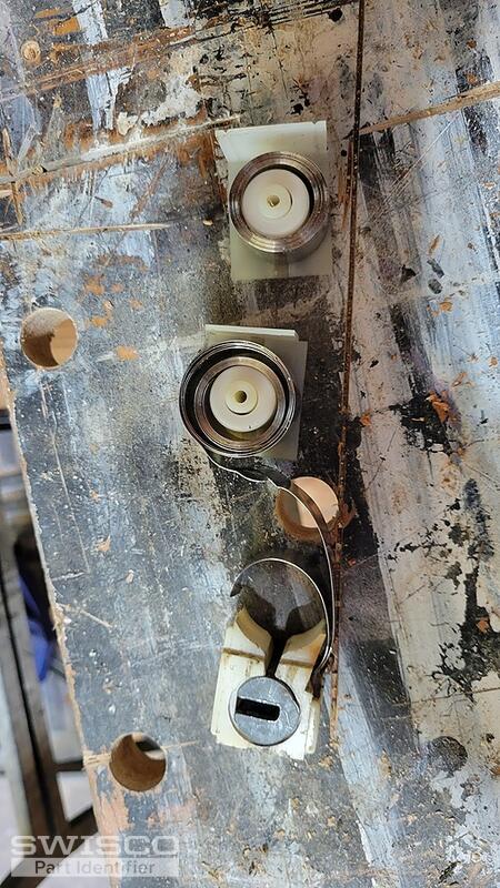 16527266650794927358075087336979