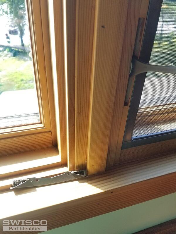 Lowen wind latch cover B