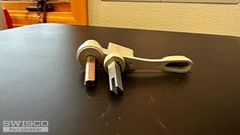 Pella thumb latch