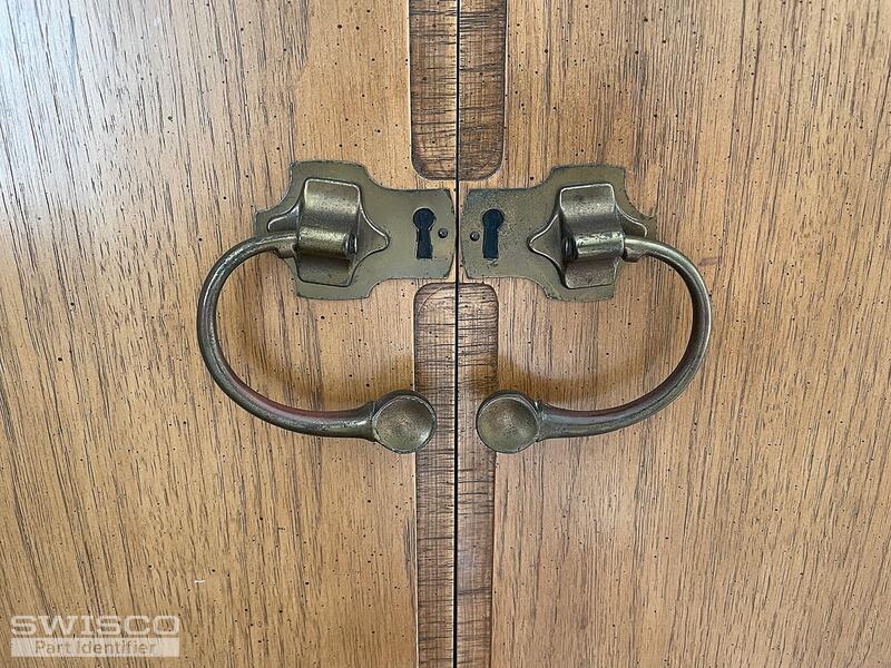 Searching for Thomasville furniture horizon style hardware