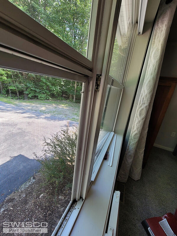 right side_has pivot shoe