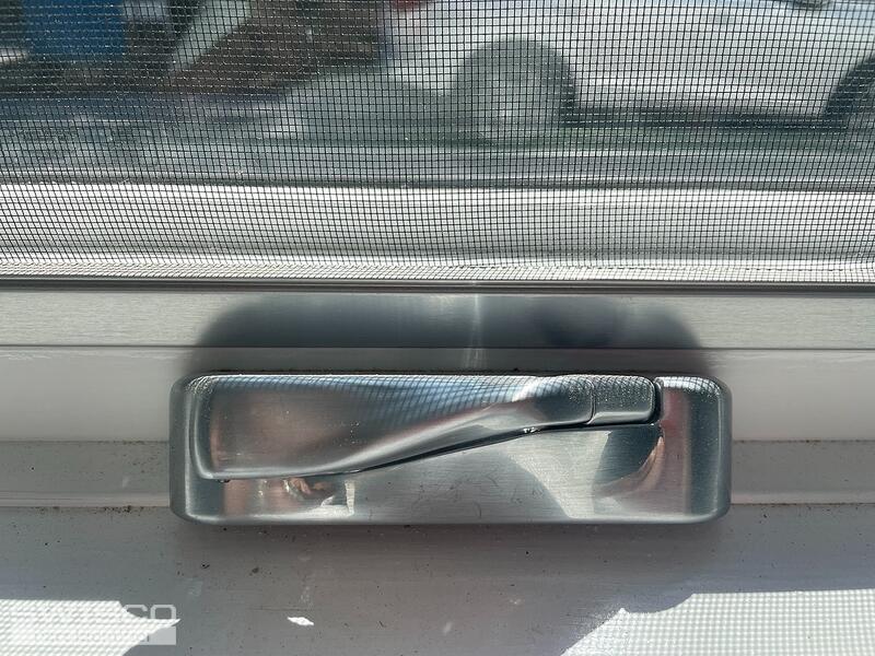 garage missing hdwJPG