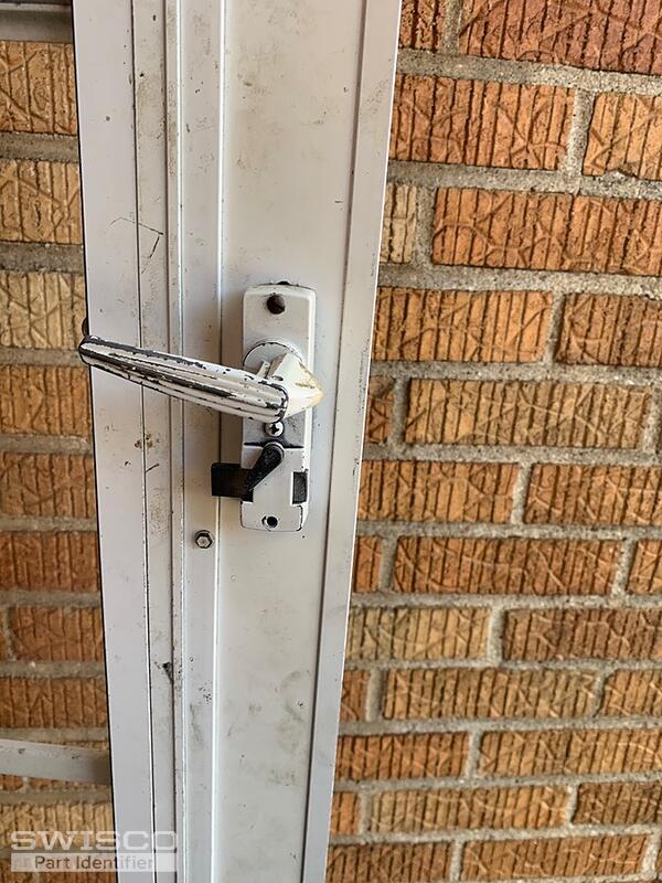 Cole Sewell storm door Reg 092700870