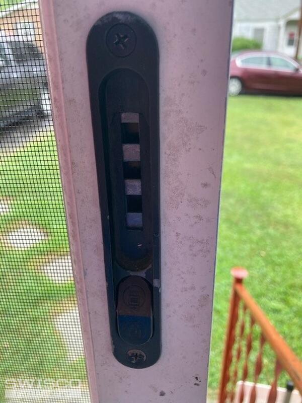 Latch inside view