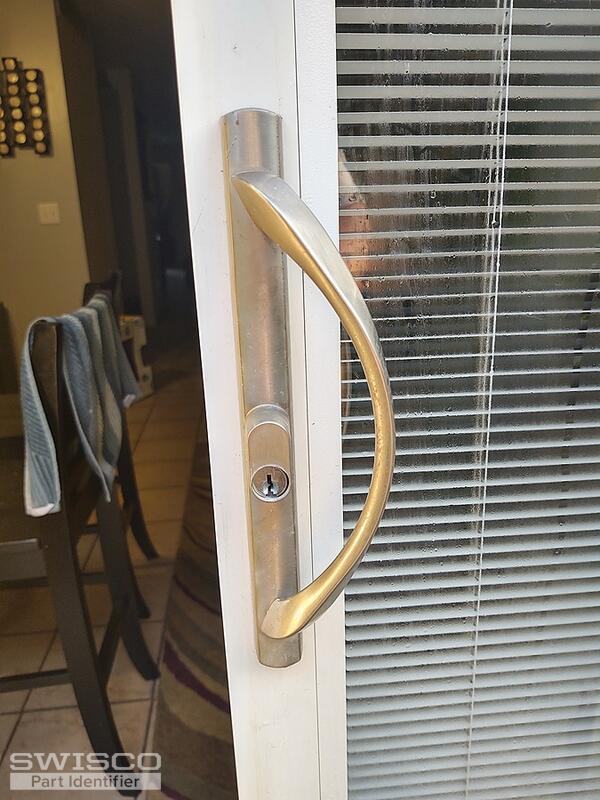 Outside handle with lock