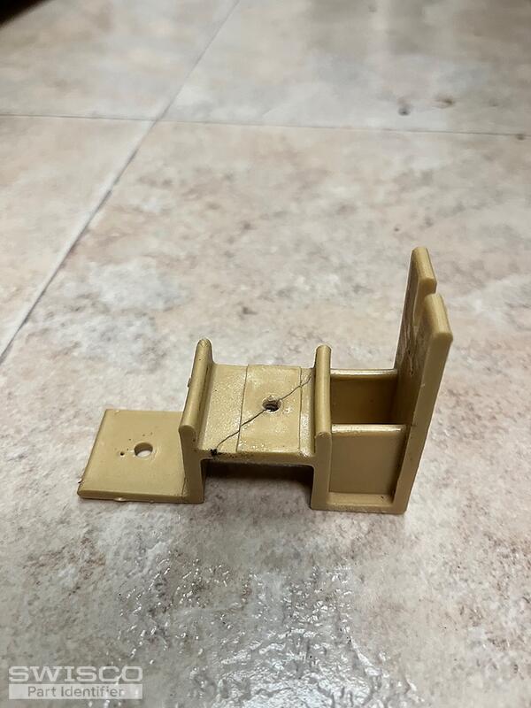 Self closing drawer slides